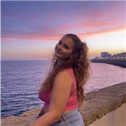 Soy estudiante de último año de traducción e interpretación con un C1 de inglés, capacitada para dar clase hasta nivel B2.